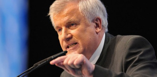 Negativ-Auszeichnung „Fauler Zahn 2010“  für Ministerpräsident Horst Seehofer