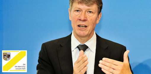 Dr. Dietmar Oesterreich für weitere vier Jahre im Amt bestätigt