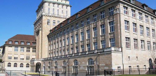 Hervorragende Noten für die Universität Zürich