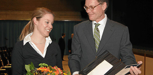 Förderpreis 2010 der Stiftung Zahnärztliche Wissenschaften verliehen
