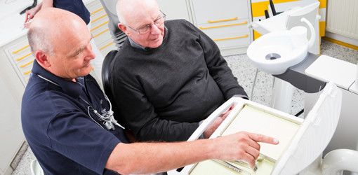 Beste Noten für Berliner Vertragszahnärzte