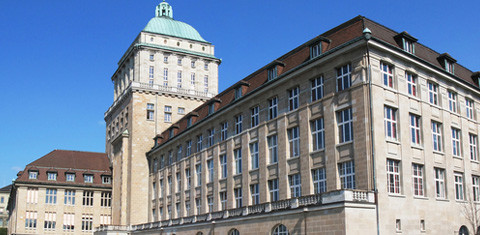 Hunderte von Geldgebern auf einen Klick