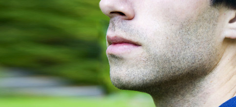 Kiefergelenk-Knacken: "Normal ist das nicht"