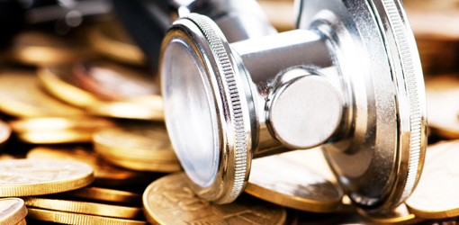 Krankenkassen: Ausgaben steigen stärker als Einnahmen