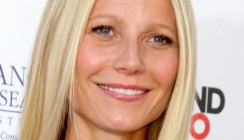 Black is the new White: Stars setzen beim Bleaching auf Aktivkohle