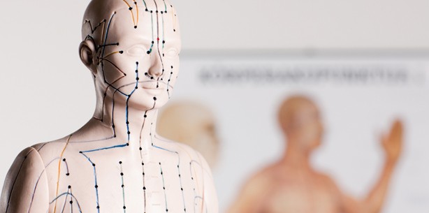 Akupunktur bei chronischen Schmerzen wirksamer als Placebo