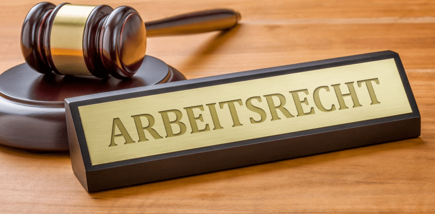 Kündigung wegen Umorganisation: Arbeitgeber muss begründen