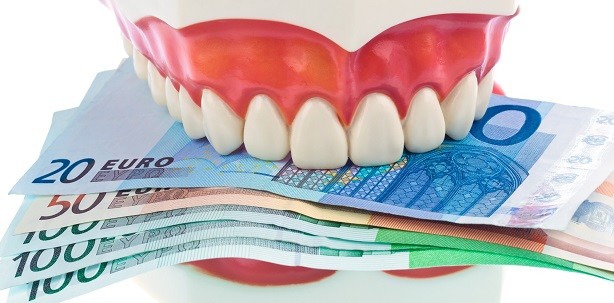 Acht Zähne weniger: Zusammenhang von Armut und Zahngesundheit