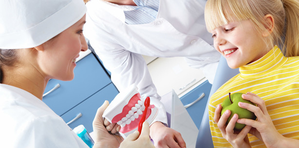 Zahnärztliche Aufklärung bei Minderjährigen – gewusst wie