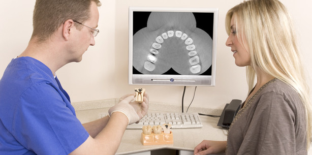 Arzt muss Patienten auch über seltene OP-Risiken aufklären