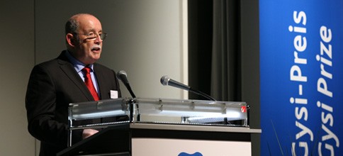 Kleine und große Projekte - Interview mit Reinhold Röcker