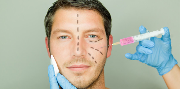 Jeder zehnte Mann erwägt Schönheitsoperation