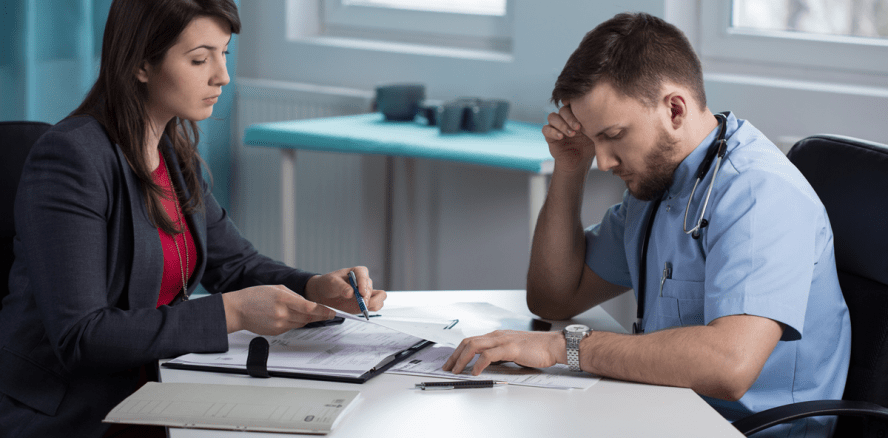 Niedersachsen: Patienten melden knapp 3.000 Behandlungsfehler