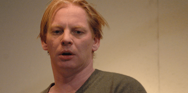 Ben Becker nuckelt manchmal immer noch am Daumen