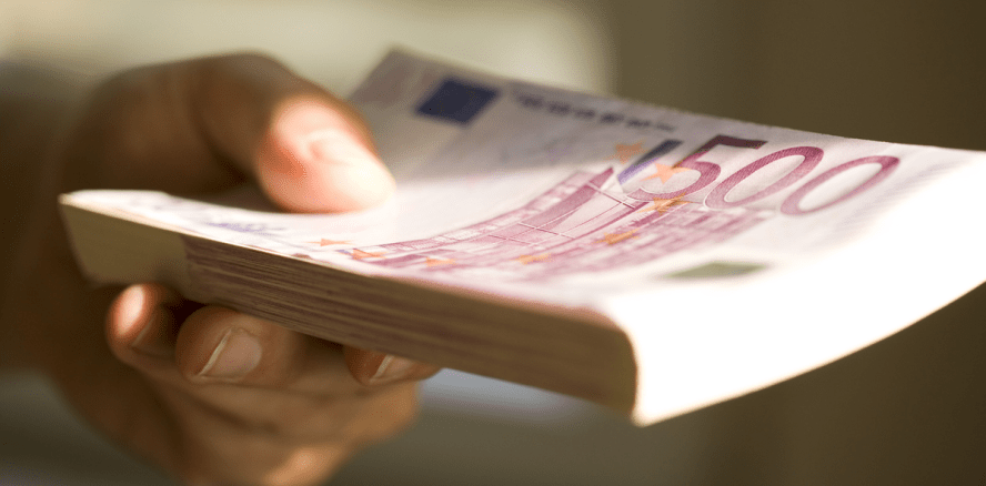 Zahnarzt veruntreut zwei Millionen Euro