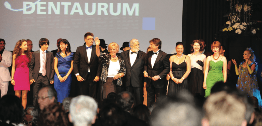 Dentaurum: Gala-Abend fasziniert Gäste aus aller Welt