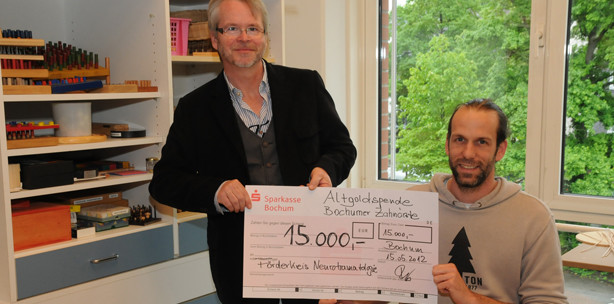 Zahnärzte spenden für Querschnittgelähmte