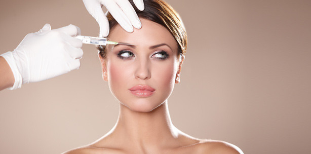 Beauty-Studie verrät: Jeder Vierte befürwortet kosmetische Eingriffe