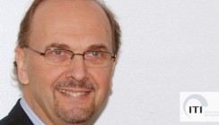 Daniel Buser erhält den Brånemark Osseointegration Award 2013