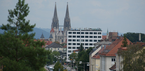 dental bauer in zentraler Lage von Regensburg