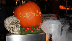 Curaden Dentaldepot: An Halloween profitieren Praxis und Labor