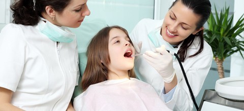 Gut kauen und selbstbewusst lächeln - GBE-Heft "Mundgesundheit" erschienen