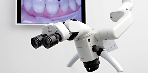 Behandlungmöglichkeiten mit dem Dentalmikroskop