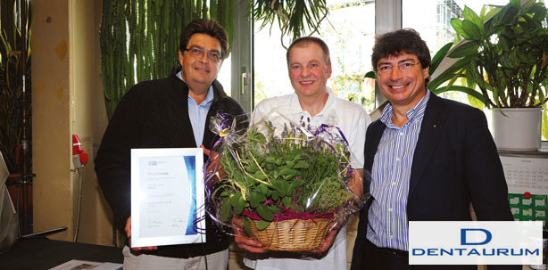 Dentaurum sagt viermal „Danke“