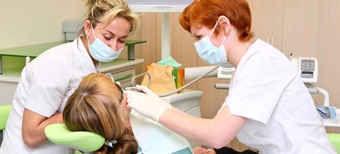 Restaurative Zahnmedizin: protektive Füllung stoppt effektiv Karies