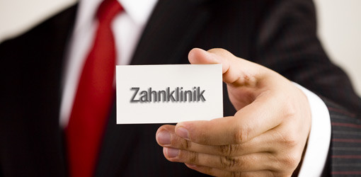 OVG Berlin-Brandenburg: Unzulässige Bezeichnung als „Zahnklinik"