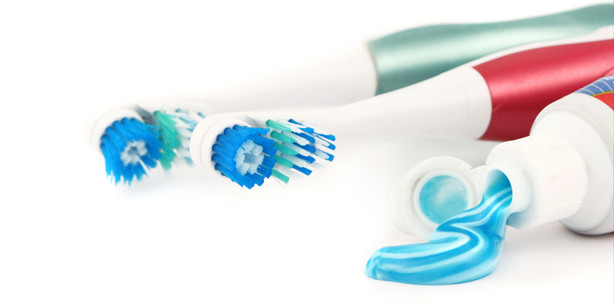 Elektrische Zahnbürsten im Test: Blitzblank ab 30 Euro