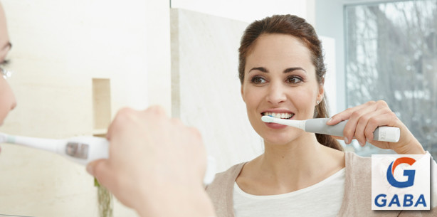 Eine Zahnbürste mit Köpfchen