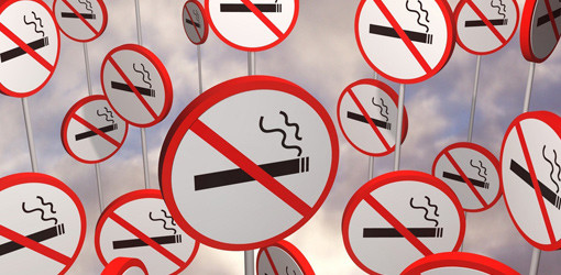 Zahnärzte wollen Warnhinweis "Rauchen kostet Zähne"