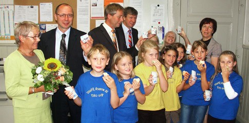 Schulen in Mecklenburg-Vorpommern erhalten Zahnrettungsboxen