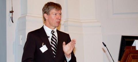 Zahnmedizin in Zeiten der Wirtschaftsschwäche: Grundleistungen passabel - Zuzahlung unumgänglich