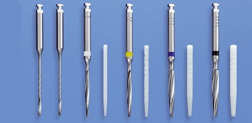 Retention glasfaserverstärkter Wurzelkanalstifte