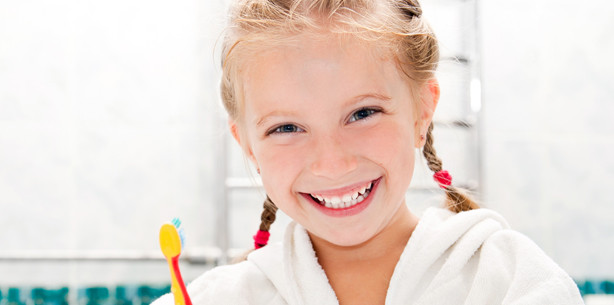 „Öko-Test“: Zu viel Fluorid macht Kinderzähne fleckig