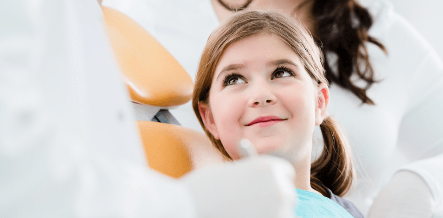 Nutzen oder Schaden? Fluoridlacke bei Schmelzkaries an Milchzähnen