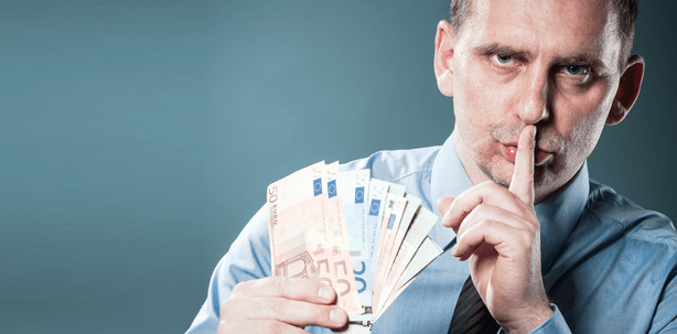 Arbeitnehmer müssen ihr Gehalt nicht verschweigen