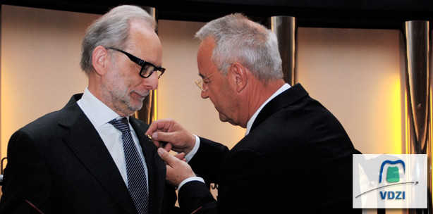 VDZI verleiht seine höchste Auszeichnung