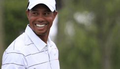 Der Tiger lächelt wieder – Golfstar Woods greift mit neuen Zähnen an