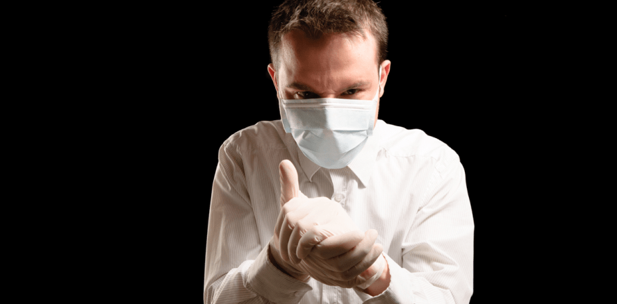 Korrupt und grausam: Kinderzahnarzt angeprangert