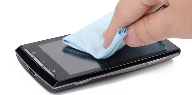 Zahncreme lässt das Handy glänzen