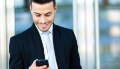 Privates Telefonat im Job kann Unfallschutz kosten
