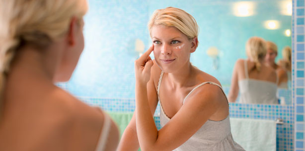 Bei empfindlicher Haut Kosmetika mit Duftstoffen meiden