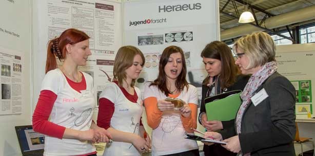 „Jugend forscht“: Heraeus zum dritten Mal Regionalpatenunternehmen