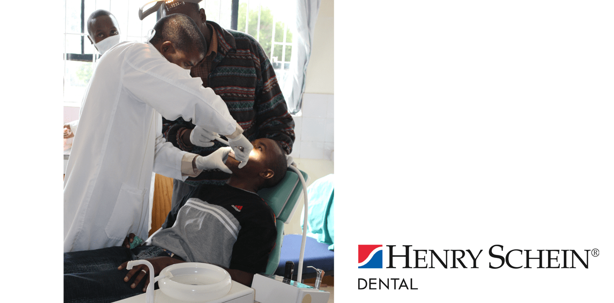 Henry Schein spendet an Dentists for Africa e.V.