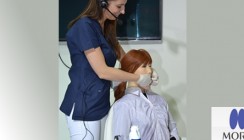 Roboter-Patientin auf IDS vorgestellt
