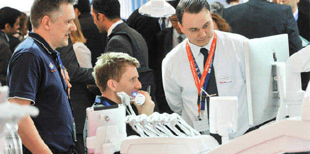 Digitale Fertigungsverfahren für Dentallabore auf der IDS