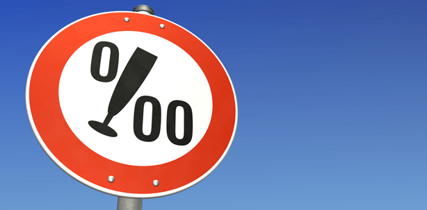 Arbeitgeber darf Mitarbeitern wegen Alkoholerkrankung kündigen